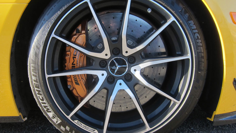 Illustration for article titled 2014 Mercedes-Benz SLS AMG Black: An Orgasm With Gullwings
